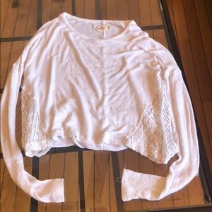 Size xs white hollister shirt